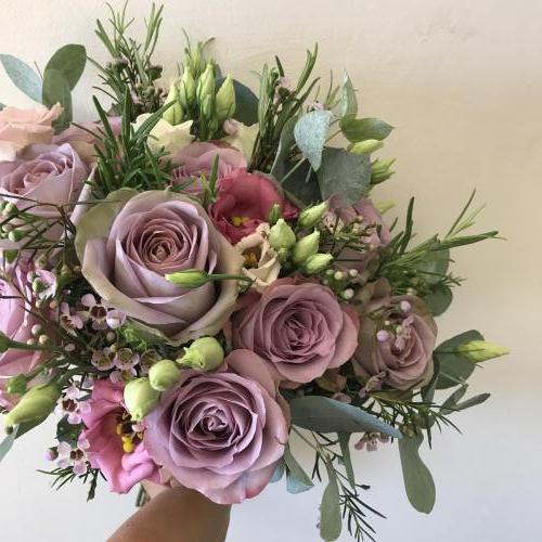 Antique rose brides bouquet